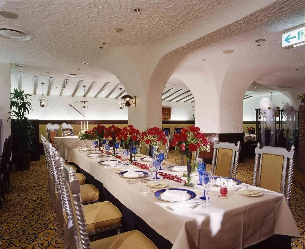 Restaurant The Castillian Room サムネイル2