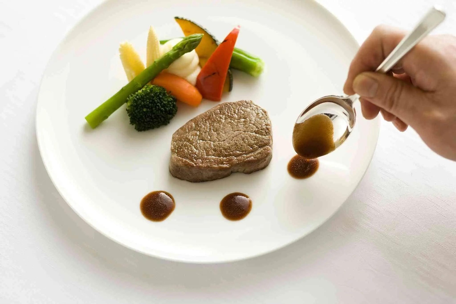 Restaurant The Castillian Room サムネイル4
