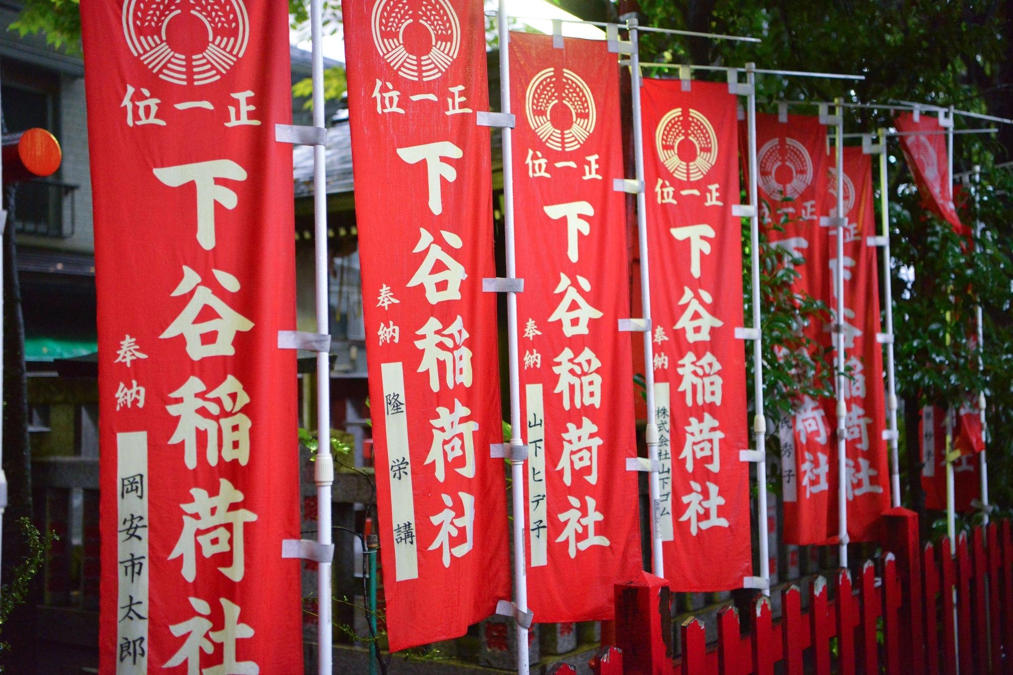 浅草近くの下町情緒あふれる神社