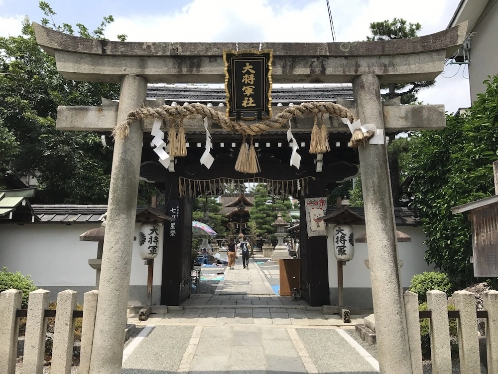 アクセス便利な静寂な神聖空間