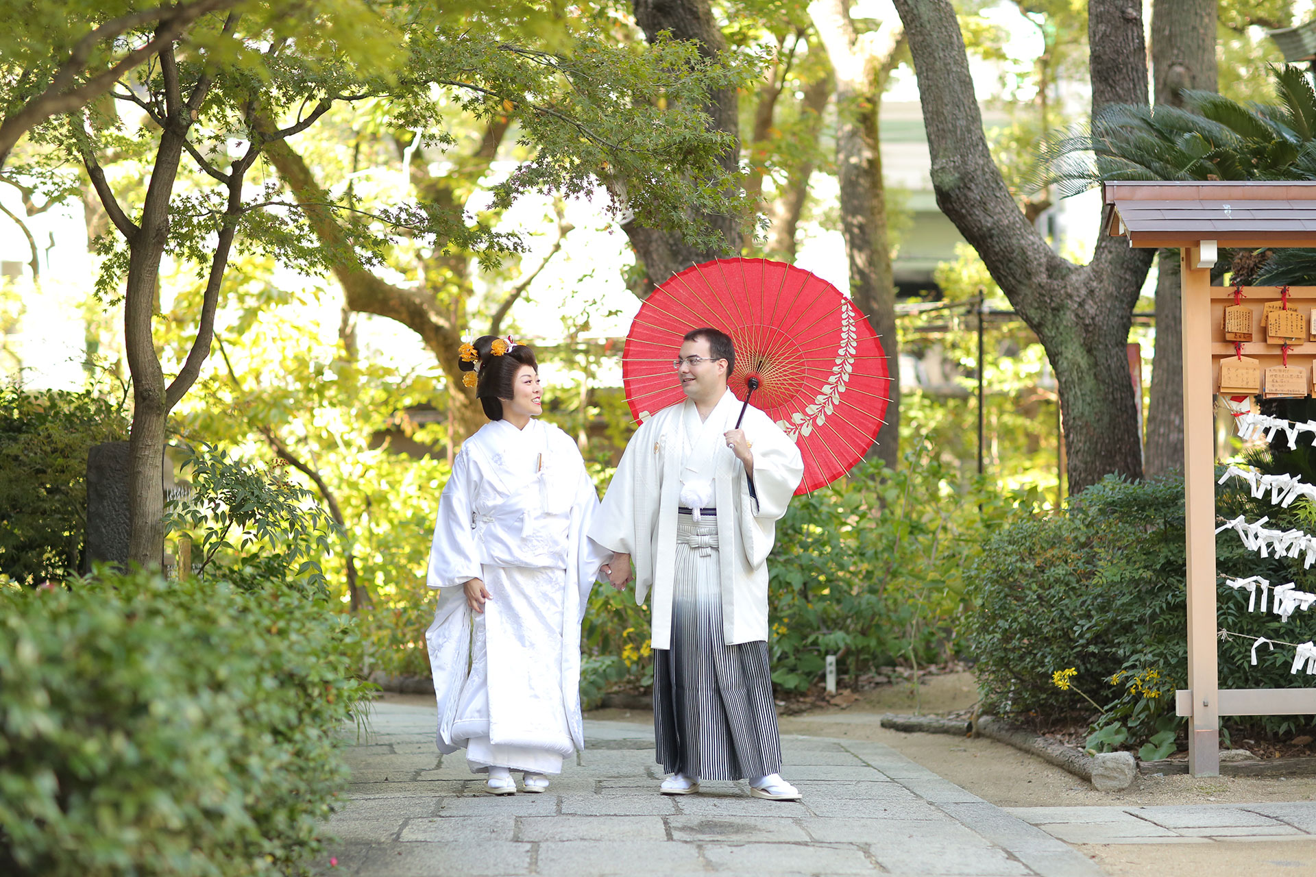 坐摩神社 サムネイル3