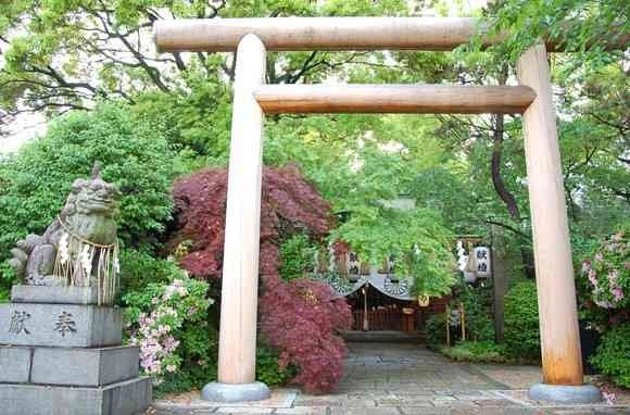 天王寺駅から徒歩圏内の由緒ある社