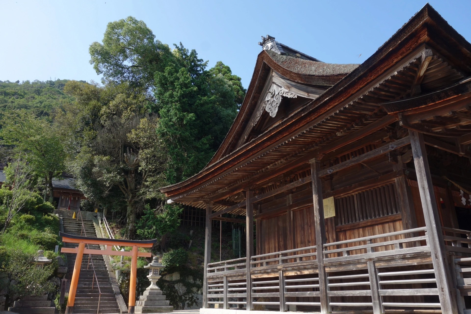 近江最古の導きの神様が祝福する社