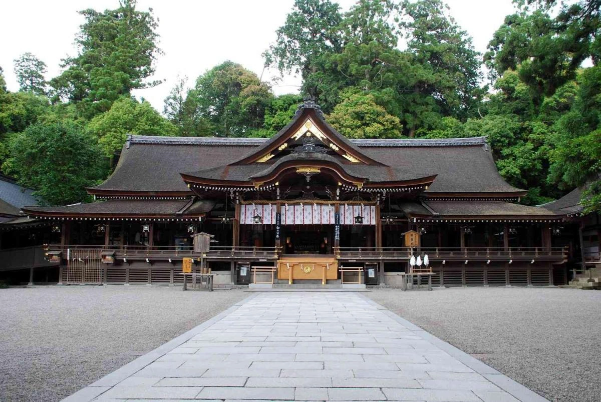 なでうさぎが迎える運気上昇の神社