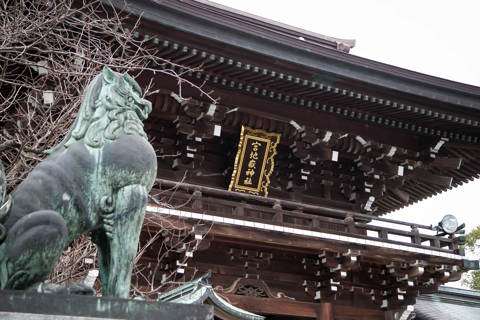 雨天時も安心の充実した神社設備