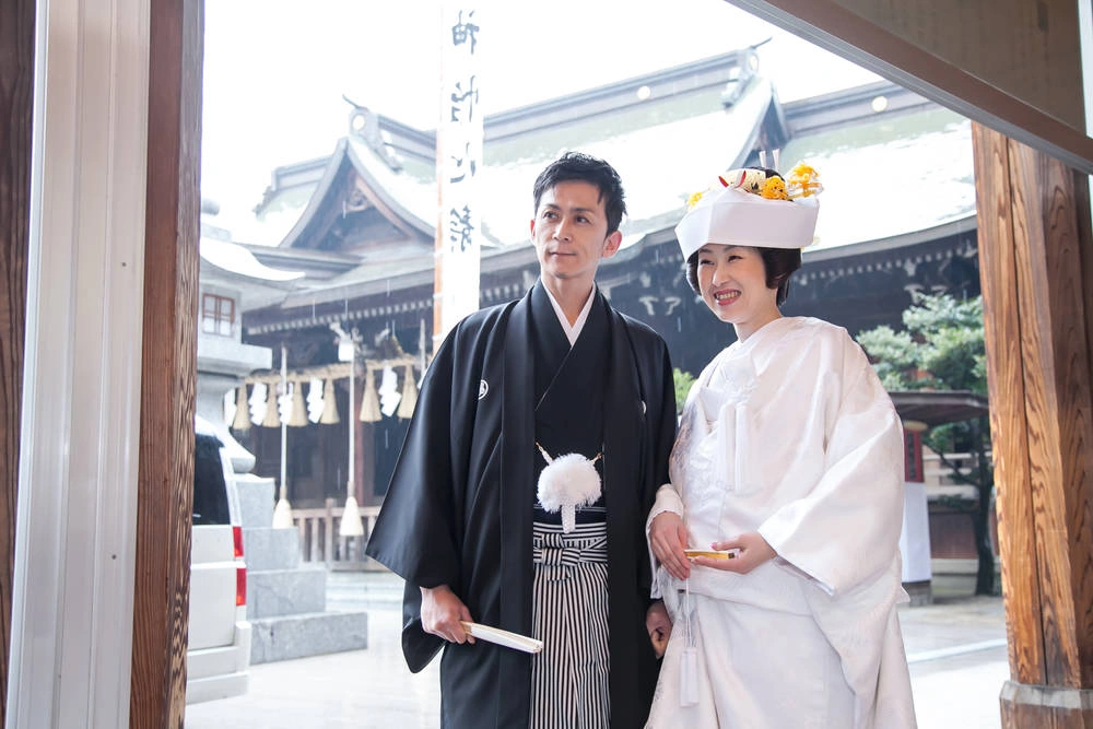 小倉城を背景に残す歴史ある写真撮影