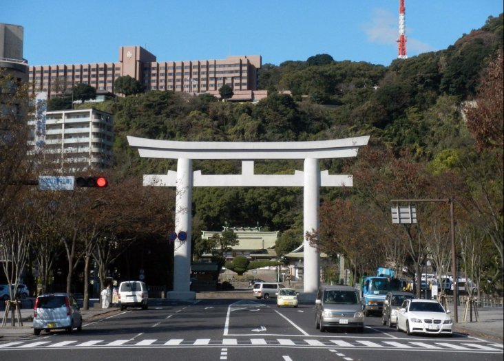 照国神社 サムネイル2