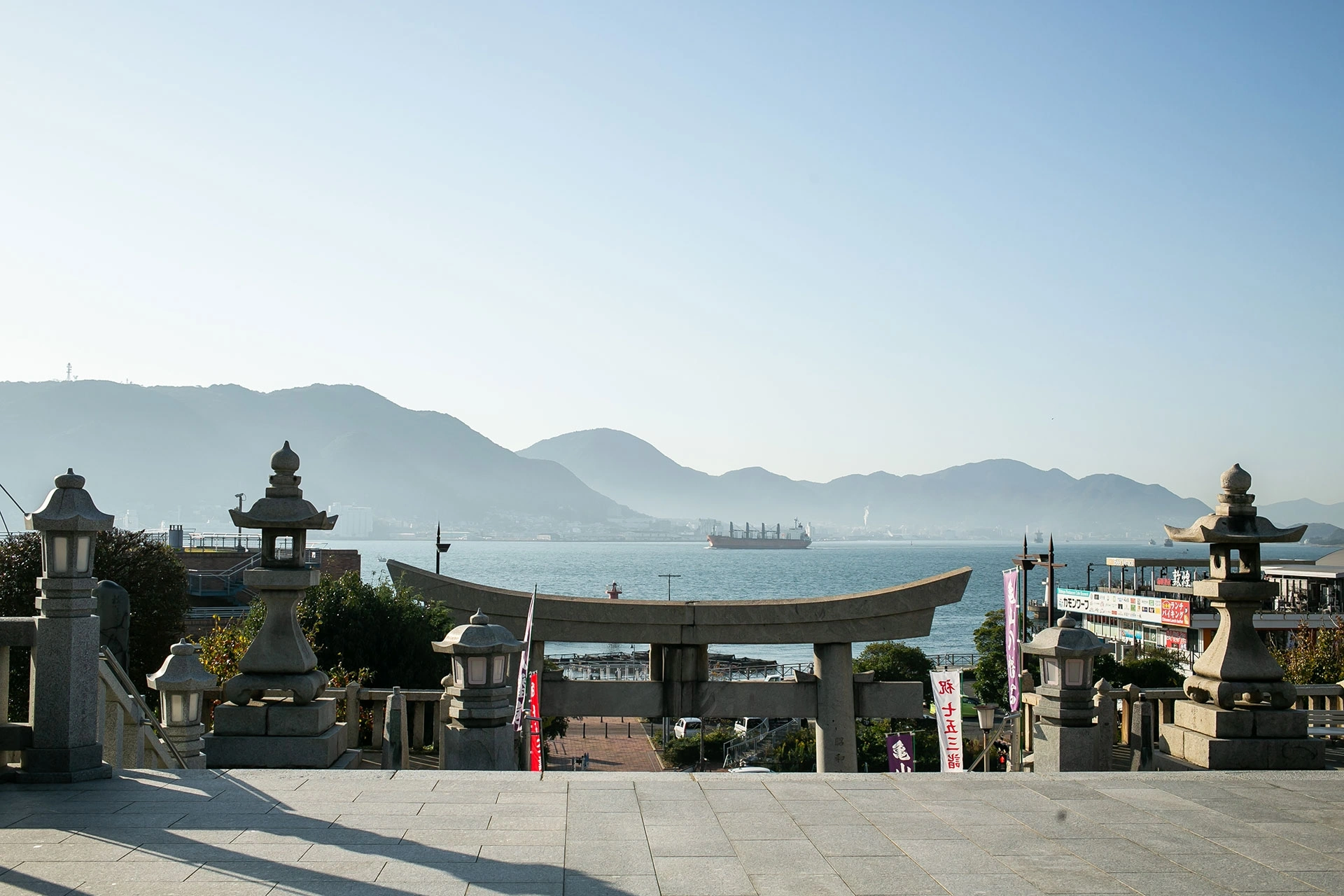 関門海峡を一望する絶景の神前式