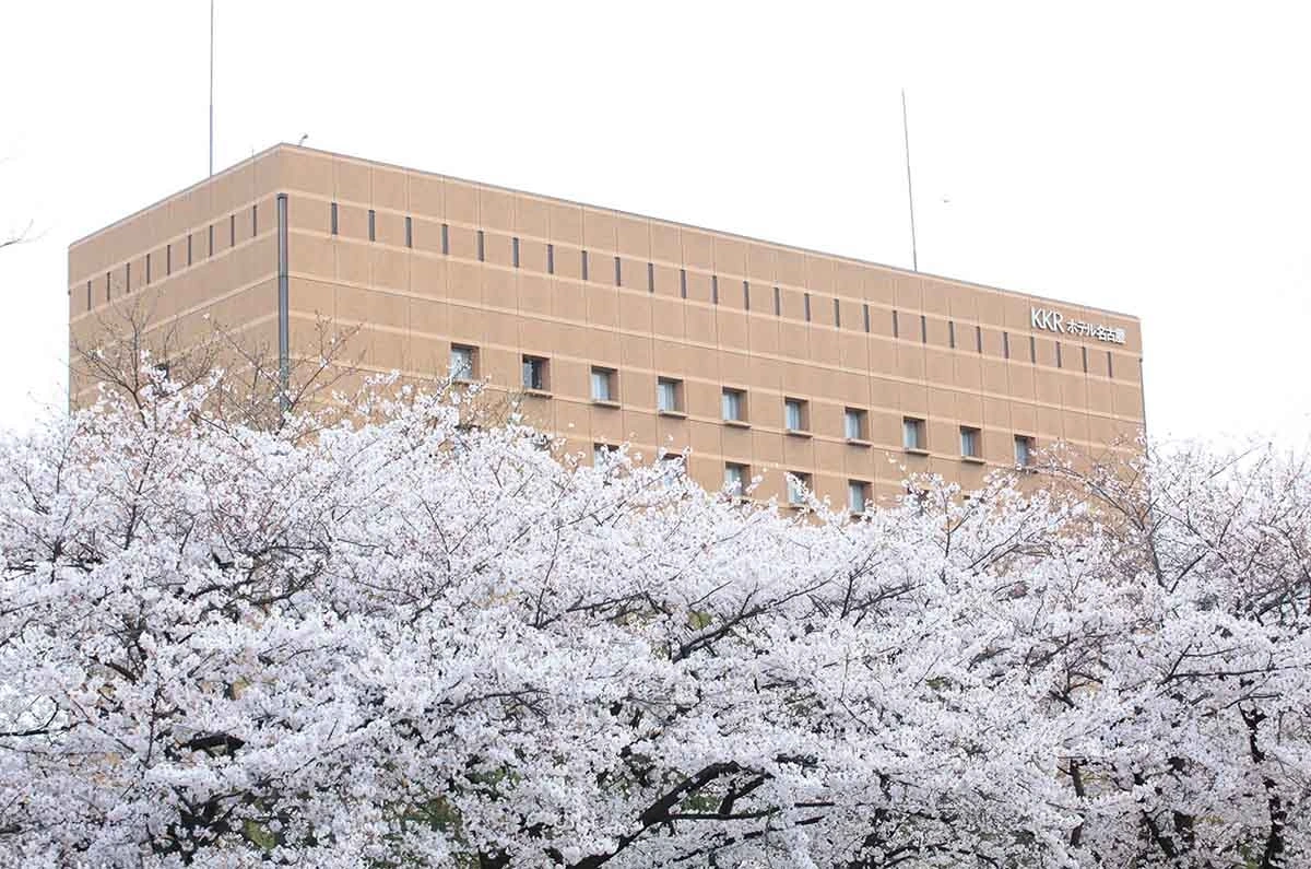 四季折々の名古屋城を望む神前式