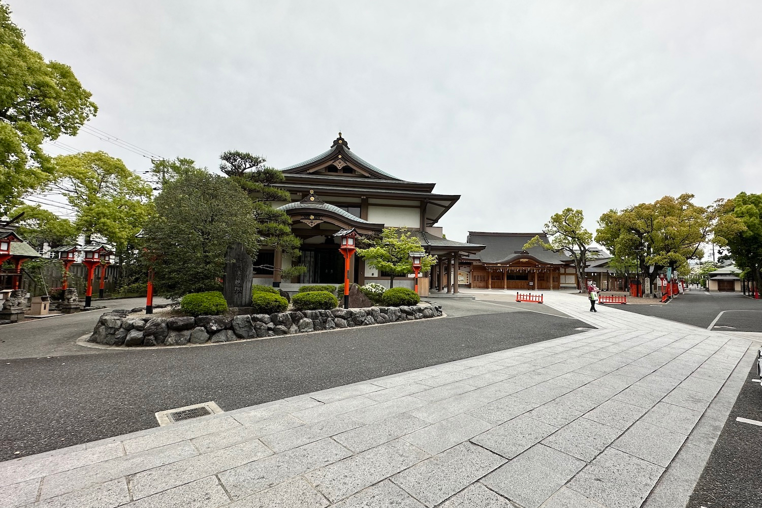 方違神社 サムネイル3