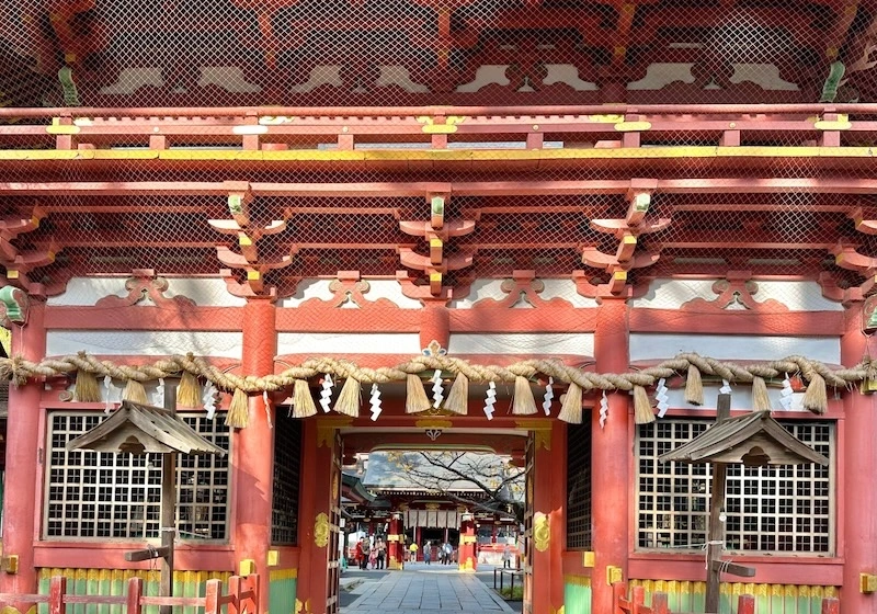 塩竈ならではの伝統が息づく社