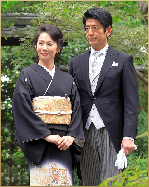 列席者の衣装